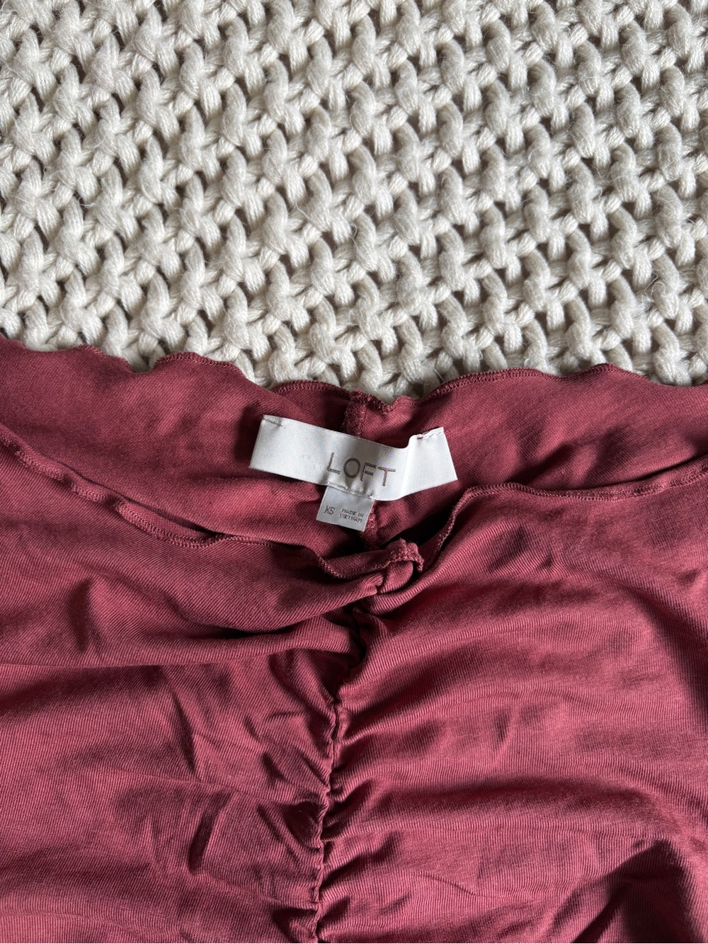 LOFT Ruched Short Sleeve Top - Picture 5 of 6